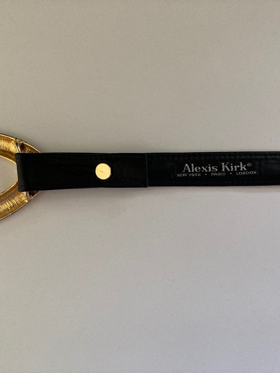 Alexis Kirk Vintage 1980s Black Leather Tie Belt/Oval Closure/40 1/2\